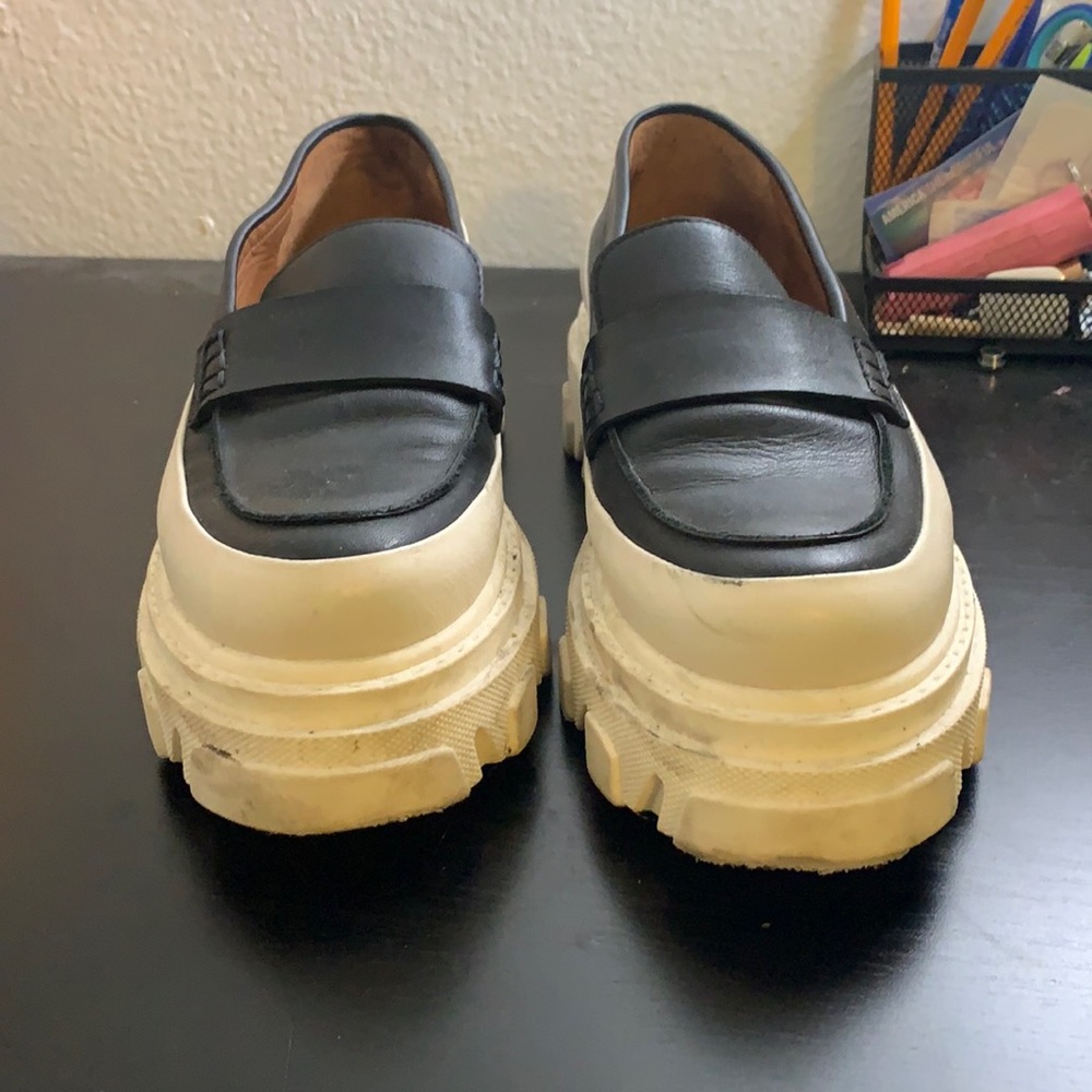 Steve Madden platform shoes